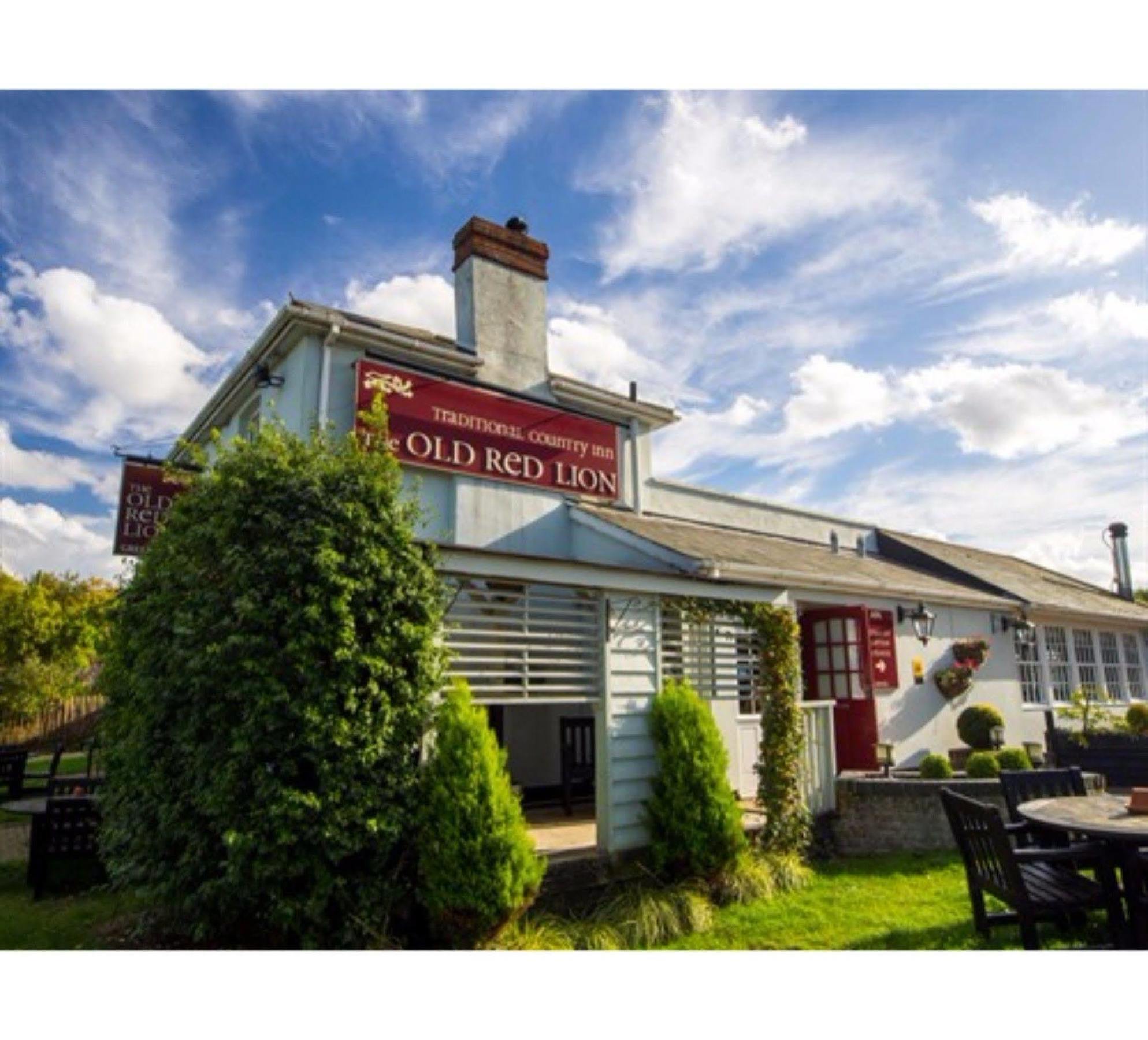 The Old Red Lion Inn Horseheath Exterior foto